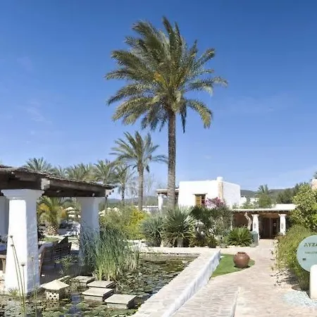 Atzaro Santa Eularia des Riu