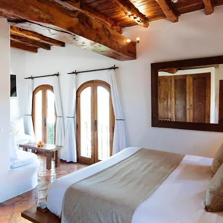 Atzaro * Santa Eularia des Riu