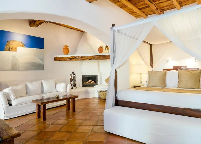 Atzaro Country house *