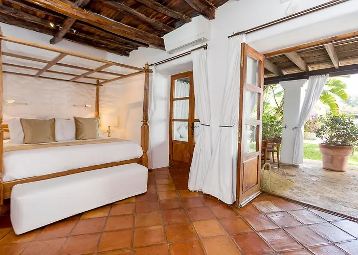 Atzaro Hétvégi ház Santa Eularia des Riu