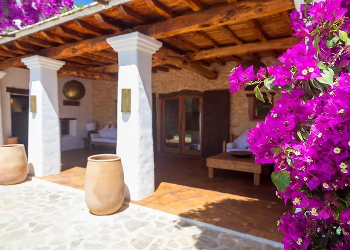 Atzaro Country house