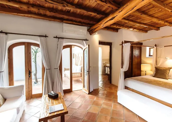 Country house Atzaro Santa Eularia des Riu