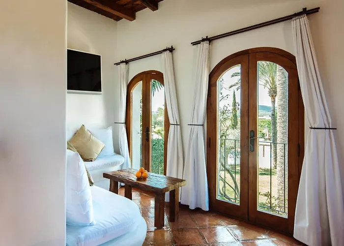 Hétvégi ház Atzaro Santa Eularia des Riu